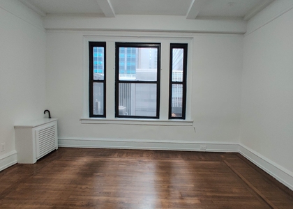 7th Ave/55 - Photo 1
