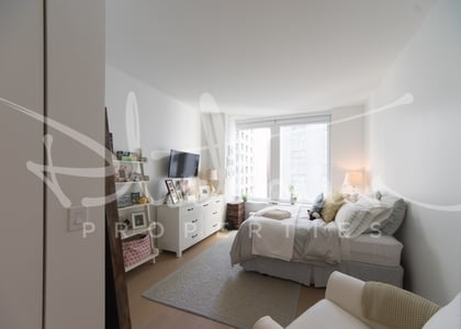 1 Bedroom, Financial District Rental in NYC for $5,995 - Photo 1