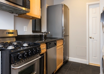 1 Bedroom, Hell's Kitchen Rental in NYC for $3,495 - Photo 1