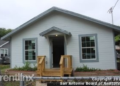 3 Bedrooms, Highland Park Rental in San Antonio, TX for $1,600 - Photo 1