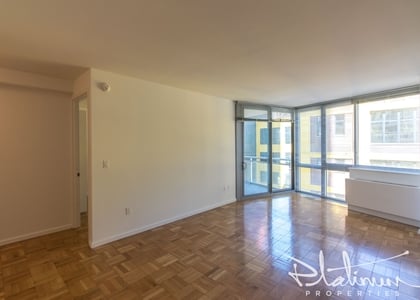 1 Bedroom, Hell's Kitchen Rental in NYC for $5,050 - Photo 1