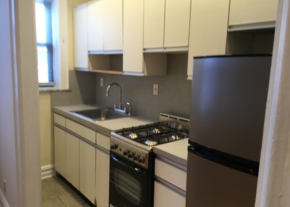 Studio, McGinley Square Rental in NYC for $1,300 - Photo 1