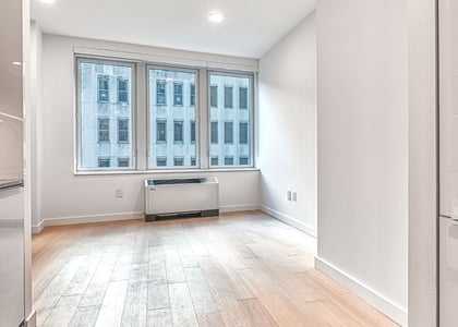 Studio, Financial District Rental in NYC for $3,750 - Photo 1