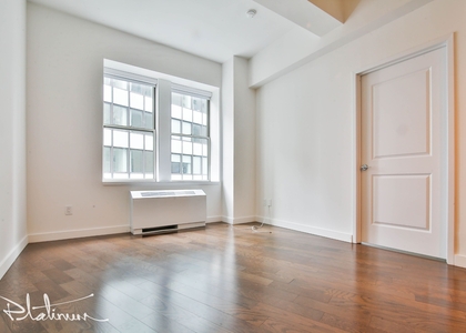 2 Bedrooms, Financial District Rental in NYC for $6,412 - Photo 1