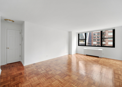Studio, Hell's Kitchen Rental in NYC for $3,275 - Photo 1