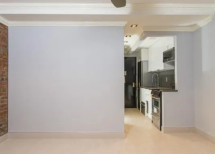 East 11th Street - Photo 1