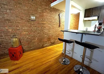 40 e 12th st - Photo 1