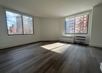 462 2nd Avenue - Photo 1