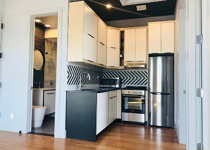 1506 New York Avenue - Photo 1