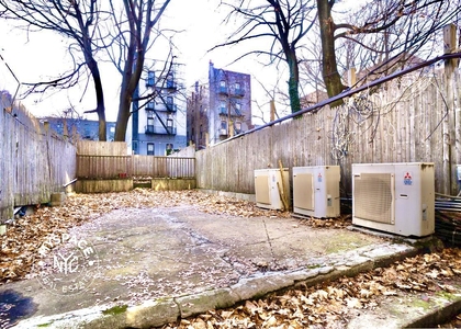 828 St Johns Place - Photo 1