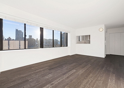 2 Bedrooms, Chelsea Rental in NYC for $7,195 - Photo 1