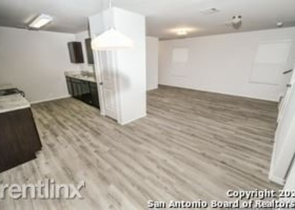3 Bedrooms, East Central San Antonio Rental in San Antonio, TX for $1,575 - Photo 1