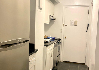 Copy of East 44th Street - Photo 1