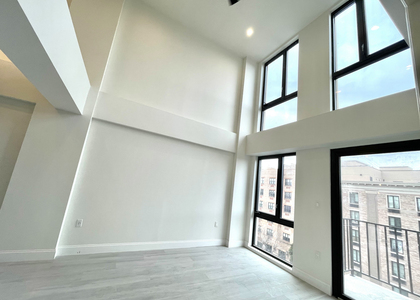 2 Bedrooms, Washington Heights Rental in NYC for $3,500 - Photo 1