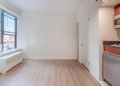 Studio, Upper West Side Rental in NYC for $2,400 - Photo 1