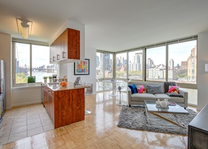 3 Bedrooms, Roosevelt Island Rental in NYC for $7,095 - Photo 1