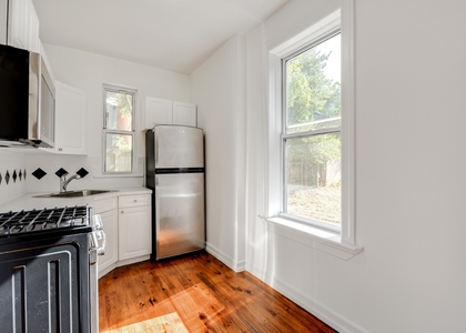 2 Bedrooms, South Slope Rental in NYC for $3,450 - Photo 1