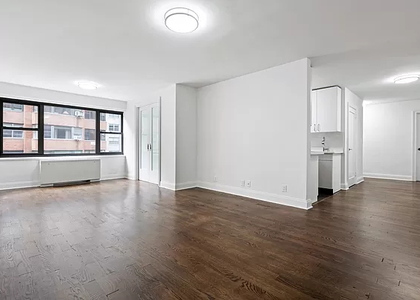 2 Bedrooms, Sutton Place Rental in NYC for $5,895 - Photo 1