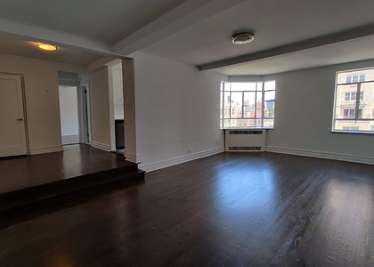 5th Ave/ 11 - Photo 1