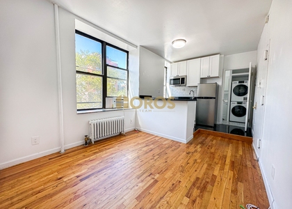 262 E 2nd St - Photo 1
