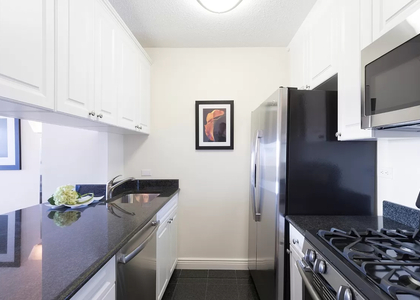 1 Bedroom, Yorkville Rental in NYC for $3,600 - Photo 1