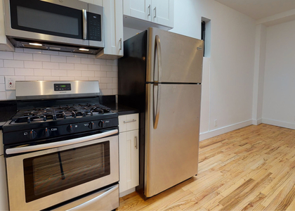 2 Bedrooms, Hell's Kitchen Rental in NYC for $3,850 - Photo 1