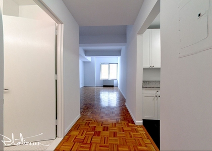 Studio, Financial District Rental in NYC for $4,410 - Photo 1