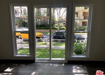 1 Bedroom, Beverly Hills Rental in Los Angeles, CA for $2,650 - Photo 1