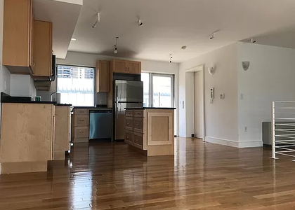 2 Bedrooms, Financial District Rental in NYC for $11,500 - Photo 1