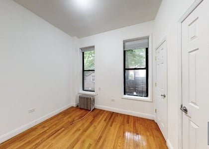 East 36th Street between Third - Photo 1