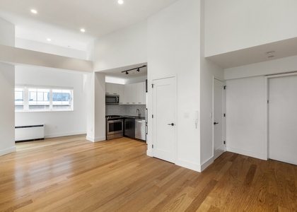2 Bedrooms, Financial District Rental in NYC for $7,995 - Photo 1
