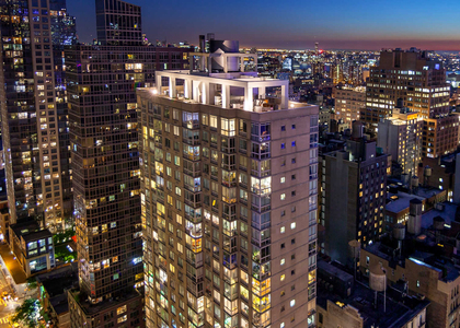 777 6th Avenue - Photo 1