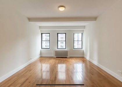 1 Bedroom, Sutton Place Rental in NYC for $4,400 - Photo 1