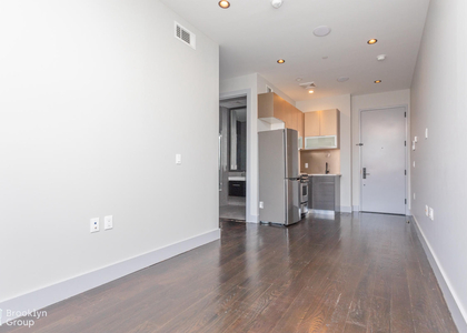 1 Bedroom, Greenpoint Rental in NYC for $3,590 - Photo 1