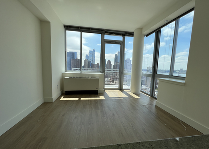 2 Bedrooms, Hell's Kitchen Rental in NYC for $5,150 - Photo 1