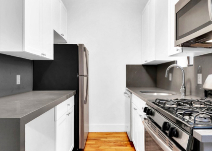 East 25th Street - Photo 1