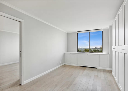 1 Bedroom, Battery Park City Rental in NYC for $4,500 - Photo 1