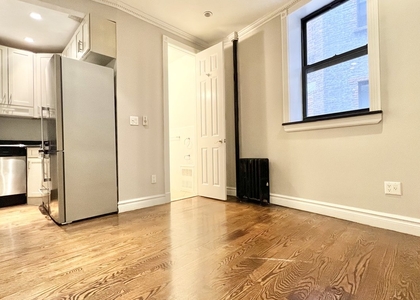 2 Bedrooms, Murray Hill Rental in NYC for $4,595 - Photo 1
