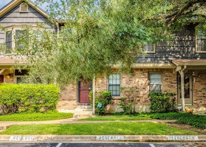 2 Bedrooms, Village at Walnut Creek Rental in Austin-Round Rock Metro Area, TX for $2,200 - Photo 1