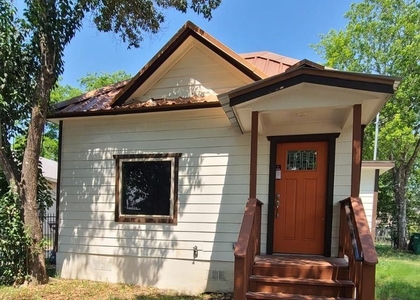 3 Bedrooms, Nevada Street Rental in San Antonio, TX for $1,600 - Photo 1