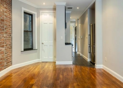 4 Bedrooms, East Village Rental in NYC for $9,995 - Photo 1