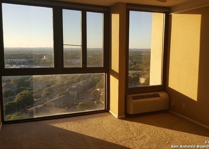2 Bedrooms, San Antonio Northwest Rental in San Antonio, TX for $1,495 - Photo 1