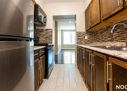152A Saratoga Avenue - Photo 1