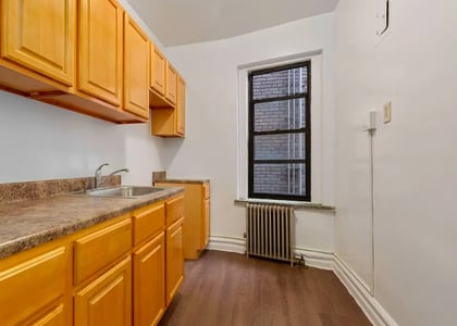 1 Bedroom, Sunnyside Rental in NYC for $2,050 - Photo 1