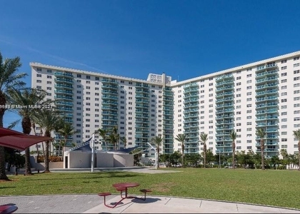1 Bedroom, Golden Shores Ocean Boulevard Estates Rental in Miami, FL for $3,200 - Photo 1