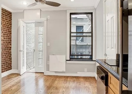 1 Bedroom, Hell's Kitchen Rental in NYC for $3,295 - Photo 1