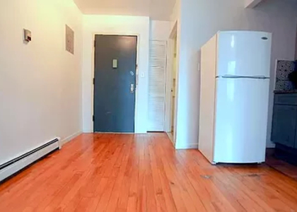 2 Bedrooms, Lower East Side Rental in NYC for $2,700 - Photo 1