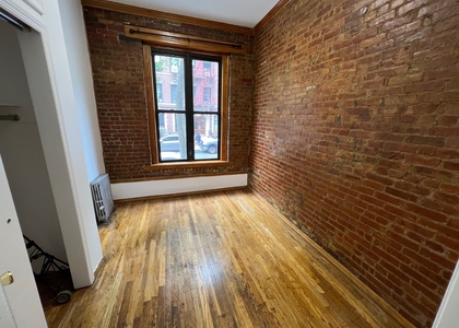 438 East 75th Street - Photo 1