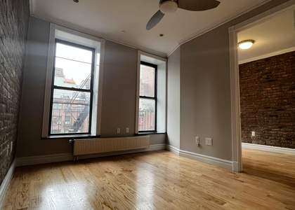 2 Bedrooms, East Village Rental in NYC for $4,800 - Photo 1