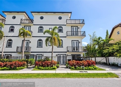 3 Bedrooms, Victoria Park Rental in Miami, FL for $5,400 - Photo 1